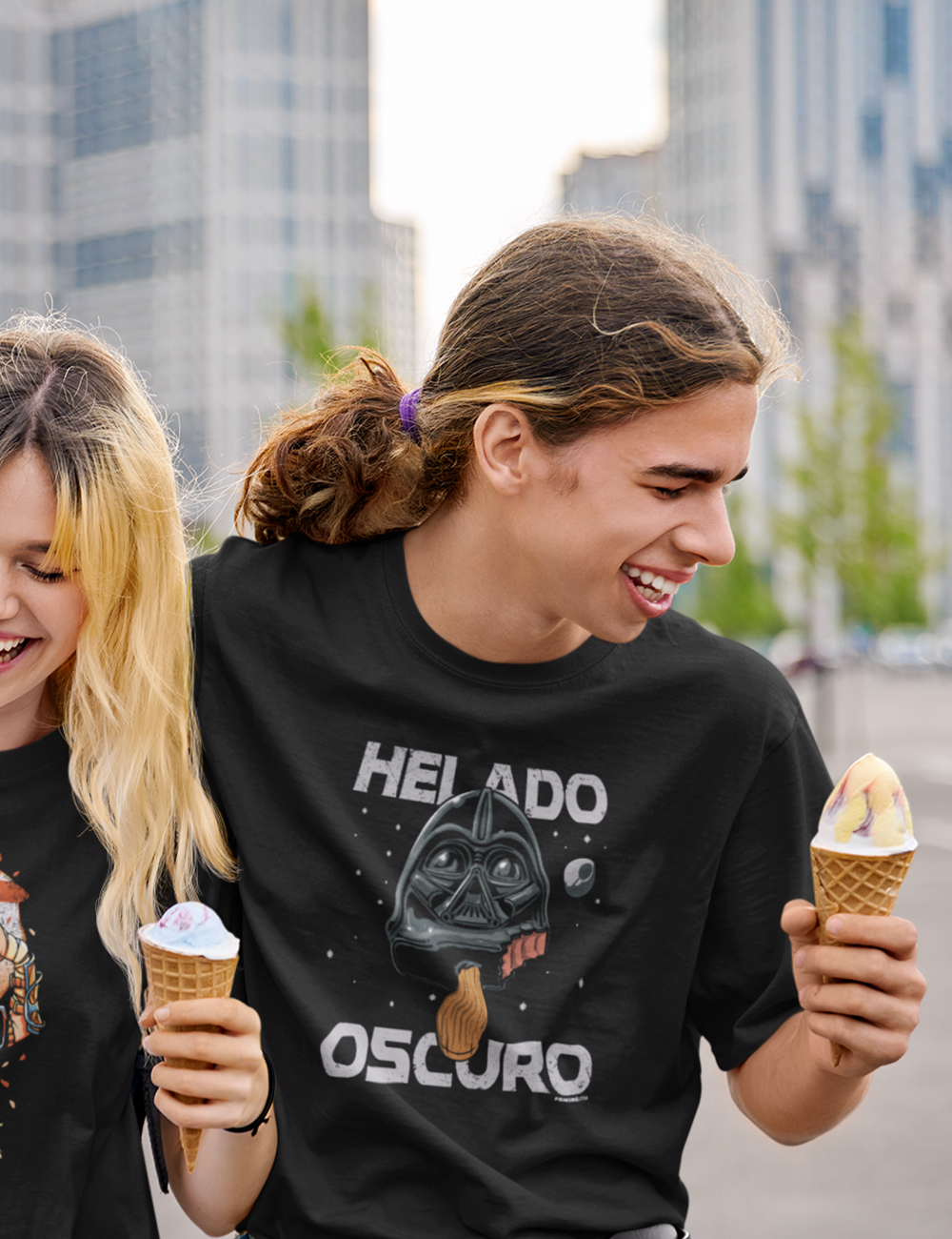 Helado Oscuro