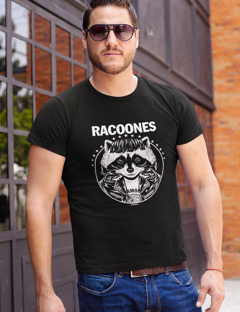 Raacones black